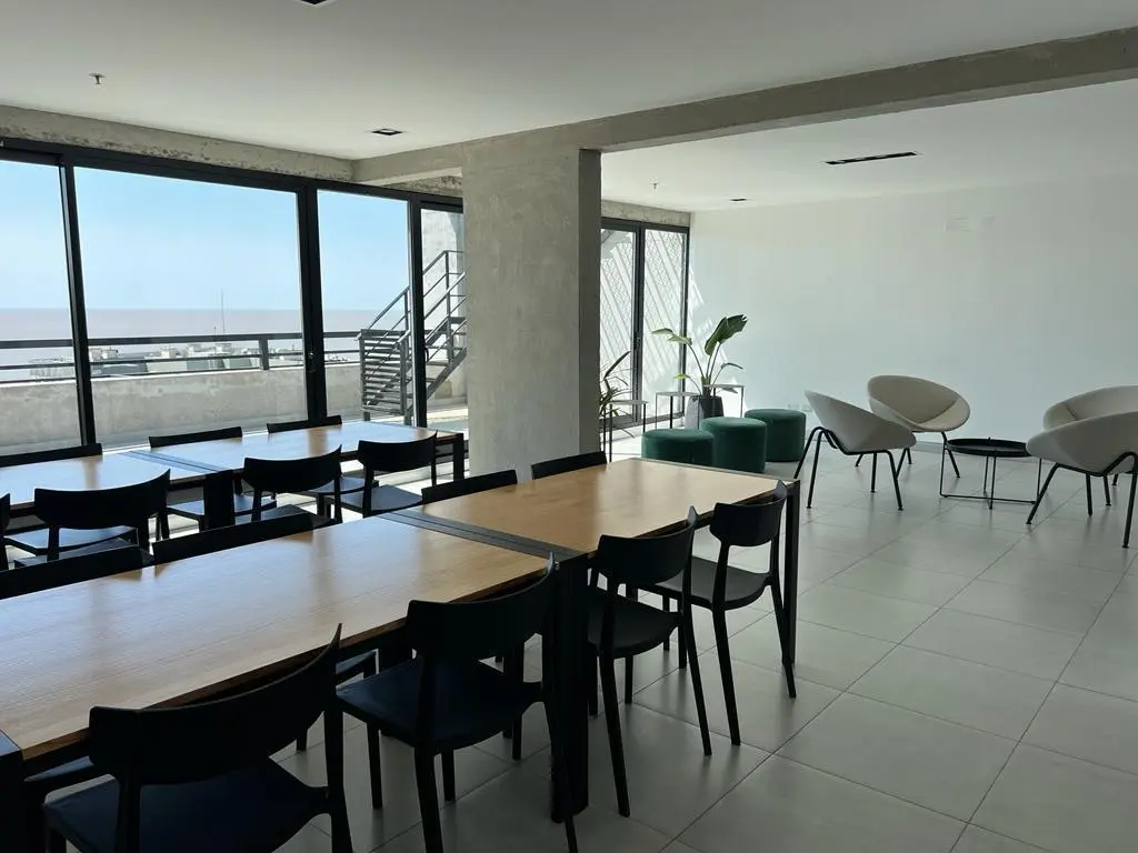 Venta Oficina de 1 ambiente en Olivos 5