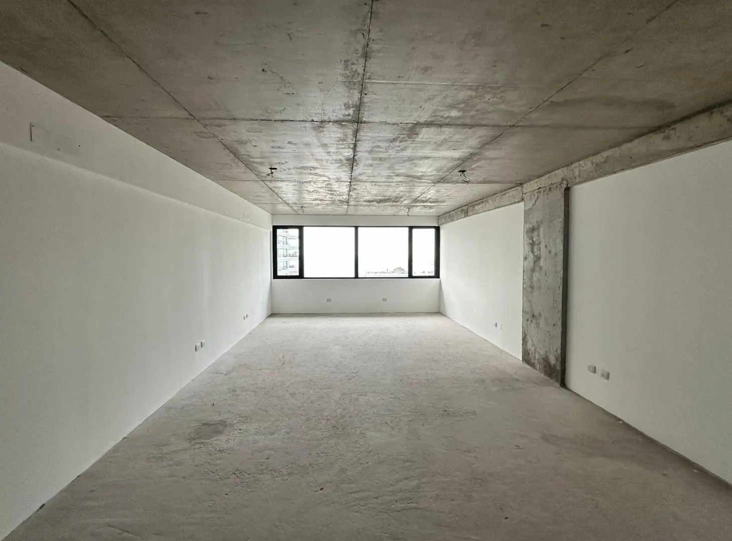 Venta Oficina de 1 ambiente en Olivos 3