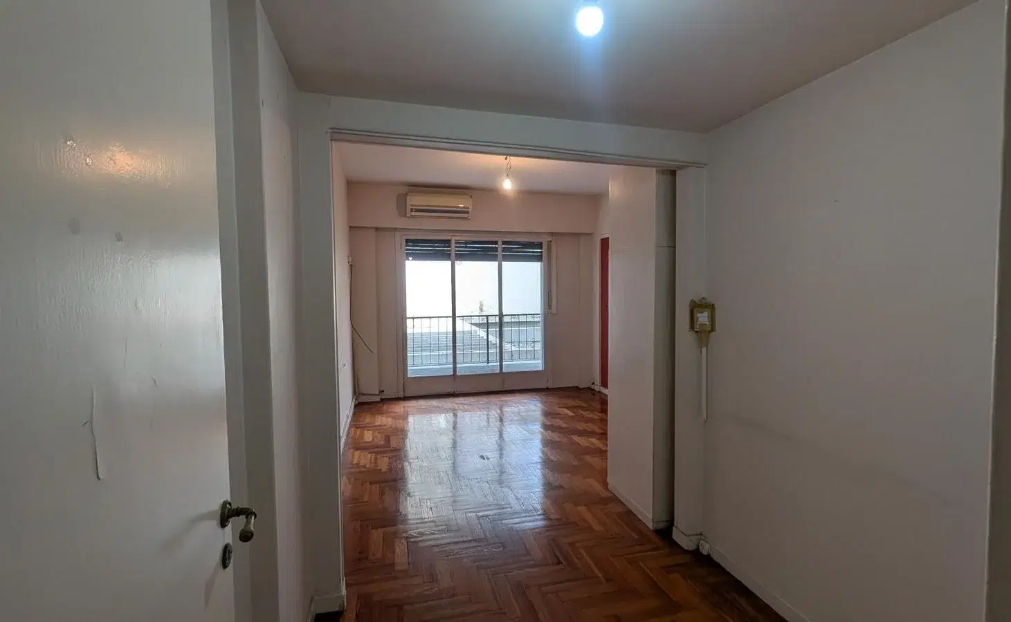 Venta Departamento de 4 ambientes con dependencias, 120 m2. Belgrano 4