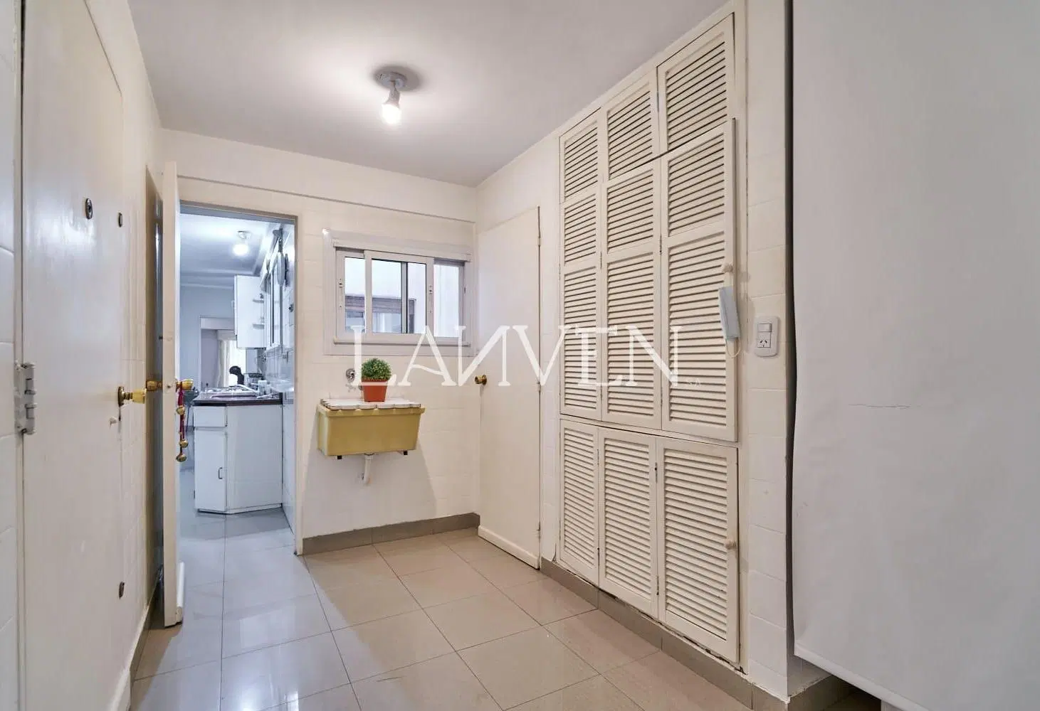 Venta Departamento 4 ambientes con baulera y espacio guarda coche - Cañitas 5