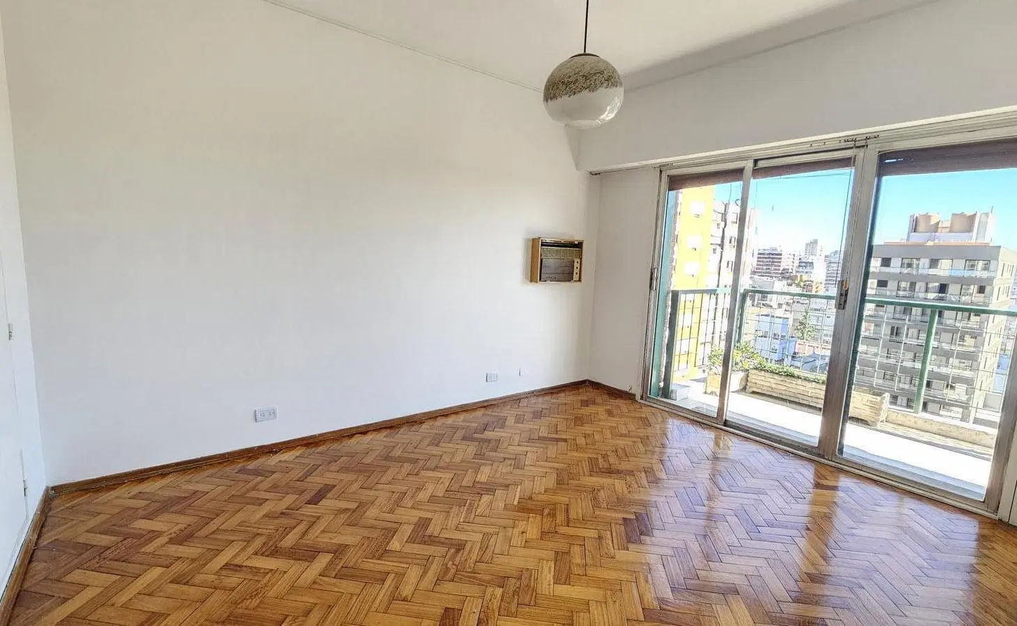 VENTA Departamento 3 ambientes con balcón en Belgrano 3