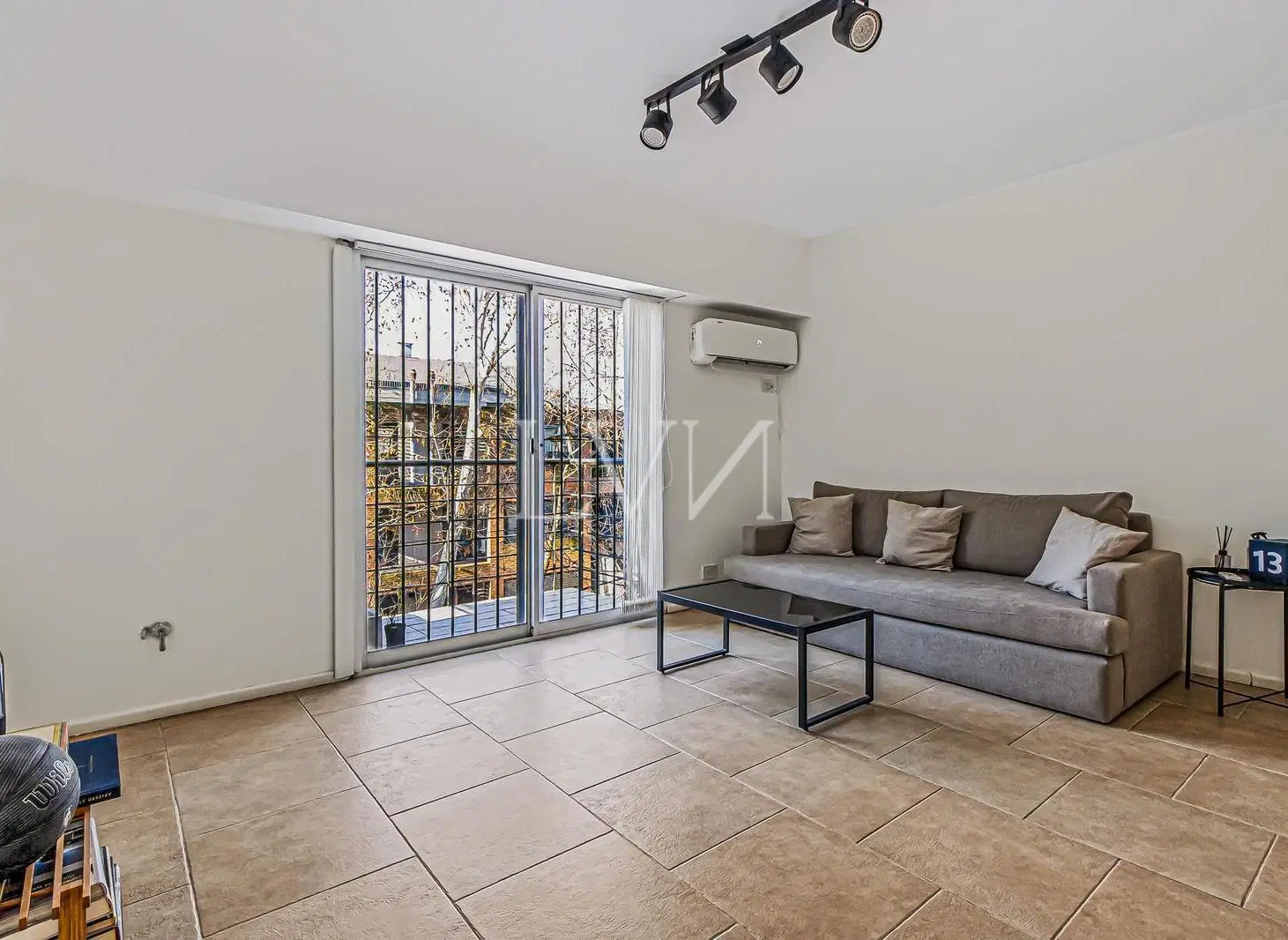 Venta Dúplex 2 ambientes San Isidro - La Calabria 2