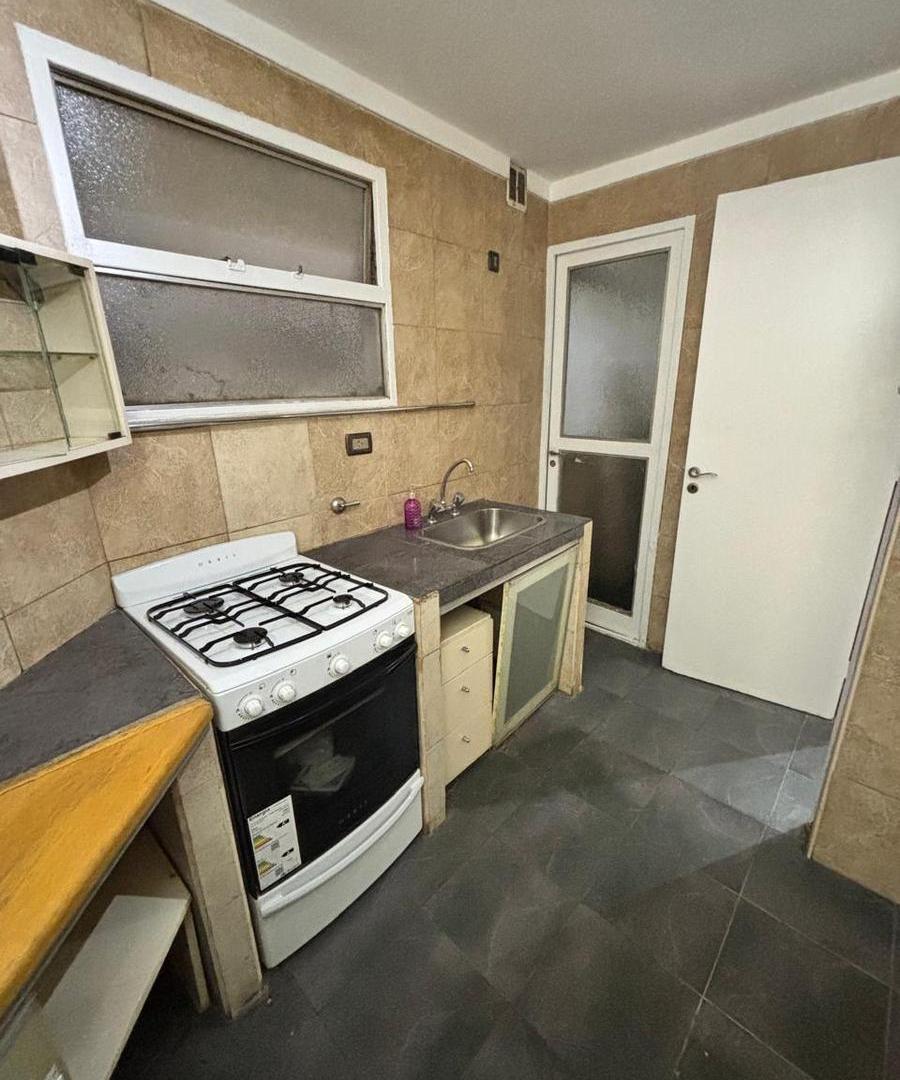 Foto de VENTA departamento de 2 ambientes en pleno Almagro., imagen 5