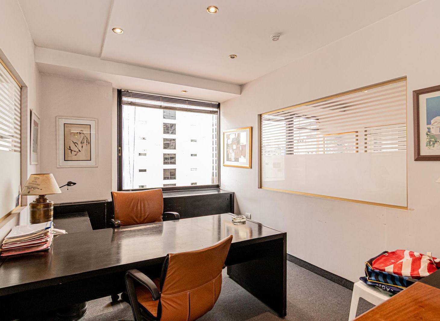 Foto de Venta oficina 5 amb en San Nicolás, imagen 3