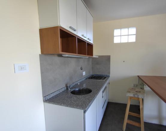 Foto de Venta departamento 2 ambientes con balcón y vista abierta Villa del, imagen 2