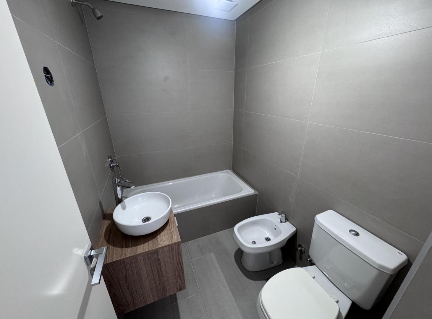 Foto de venta departamento 2 ambientes con cochera - Olivos, imagen 5