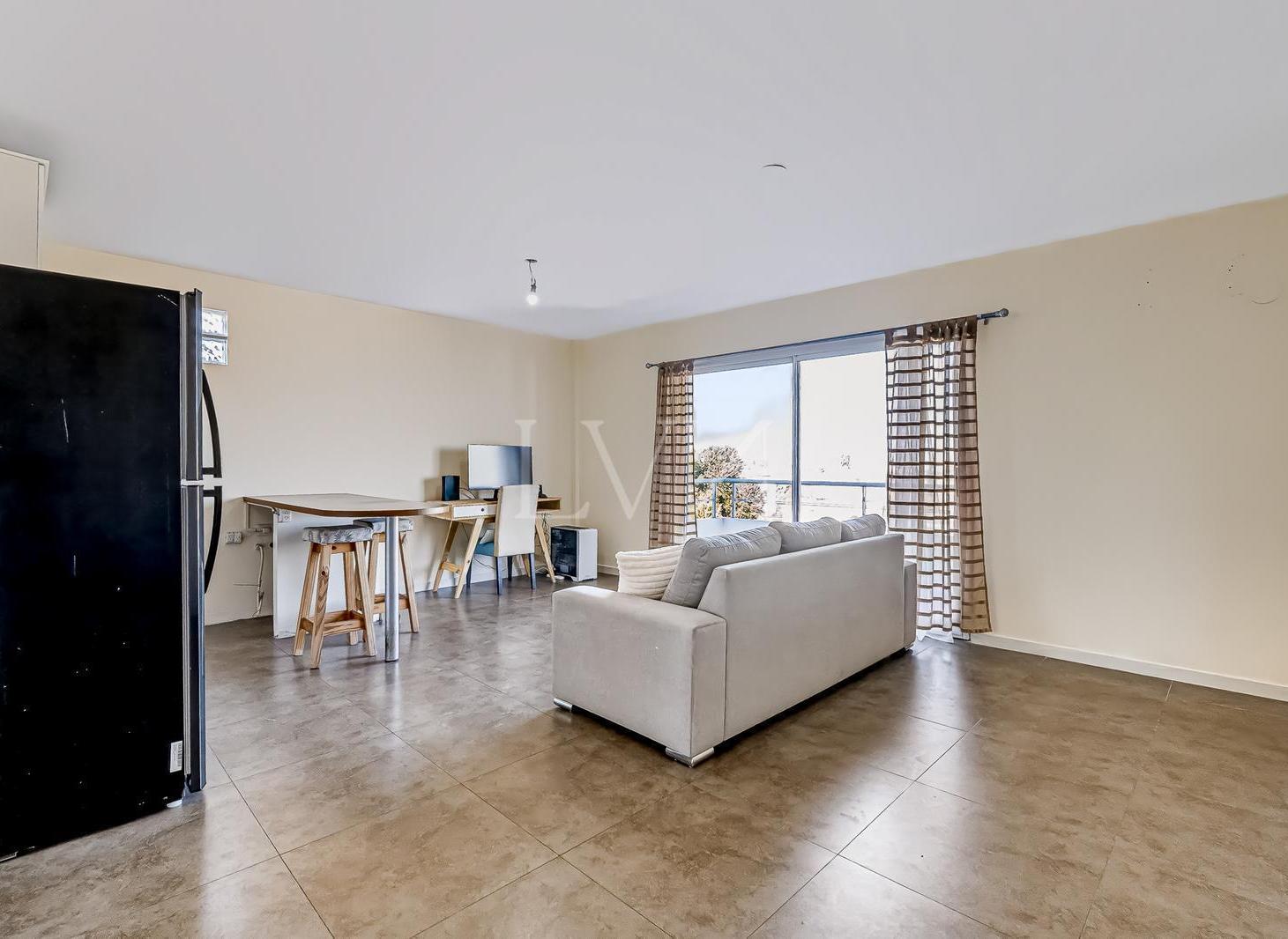 Foto de Venta departamento 2 ambientes con balcón y vista abierta Villa del, imagen 1