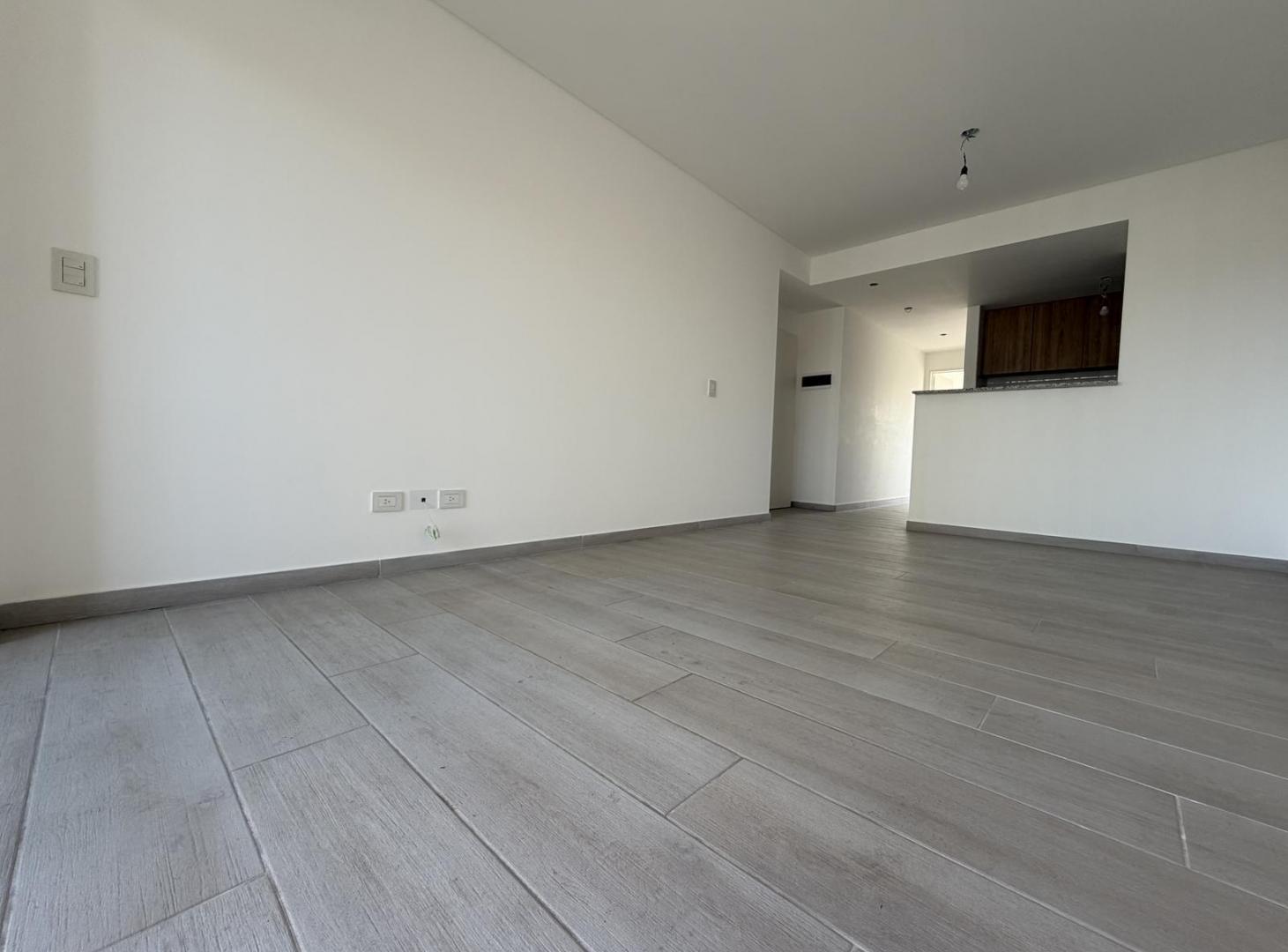 Foto de Alquiler departamento 2 ambientes con cochera - Olivos, imagen 4