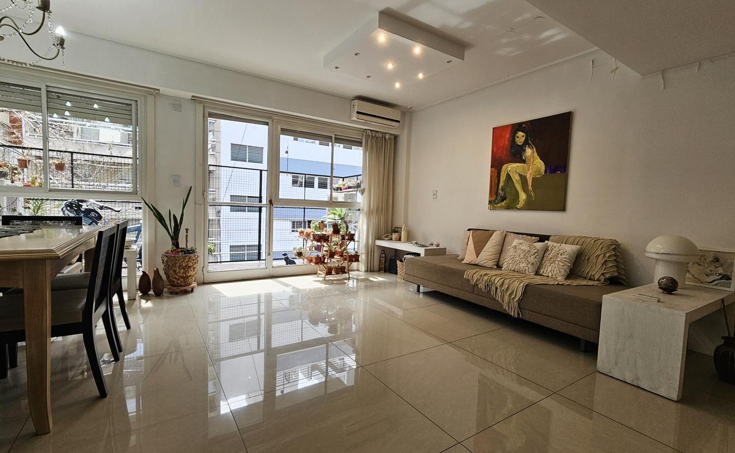 Foto de Venta Departamento de 4 ambientes renovado en Las Cañitas, imagen 3