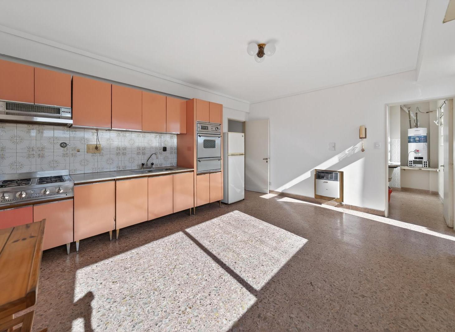 Foto de Venta depto 2 amb, sup 117 m2 con terraza propia - Piso completo en, imagen 1