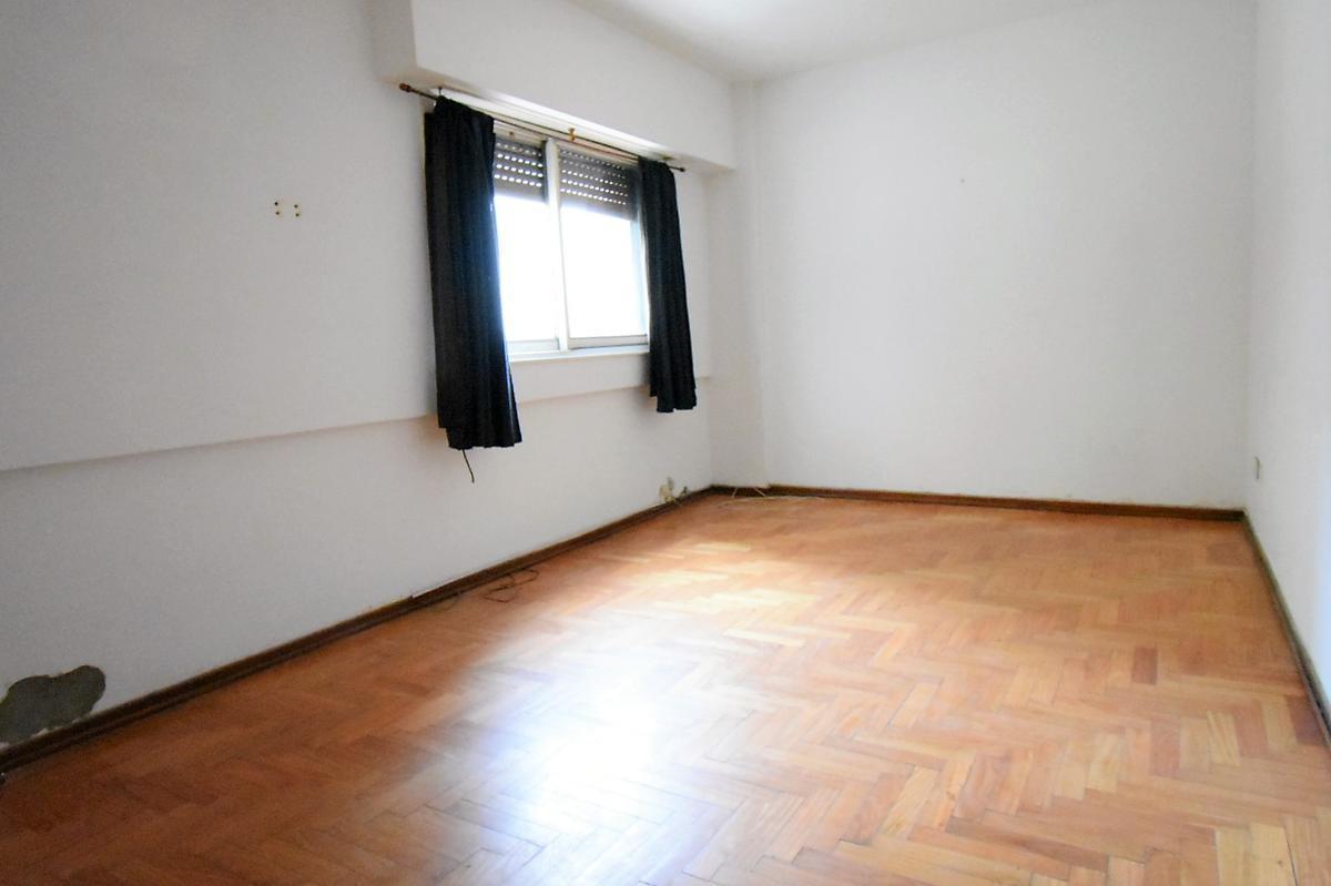Foto de VENTA DEPARTAMENTO 2 AMB CABALLITO NORTE, imagen 2