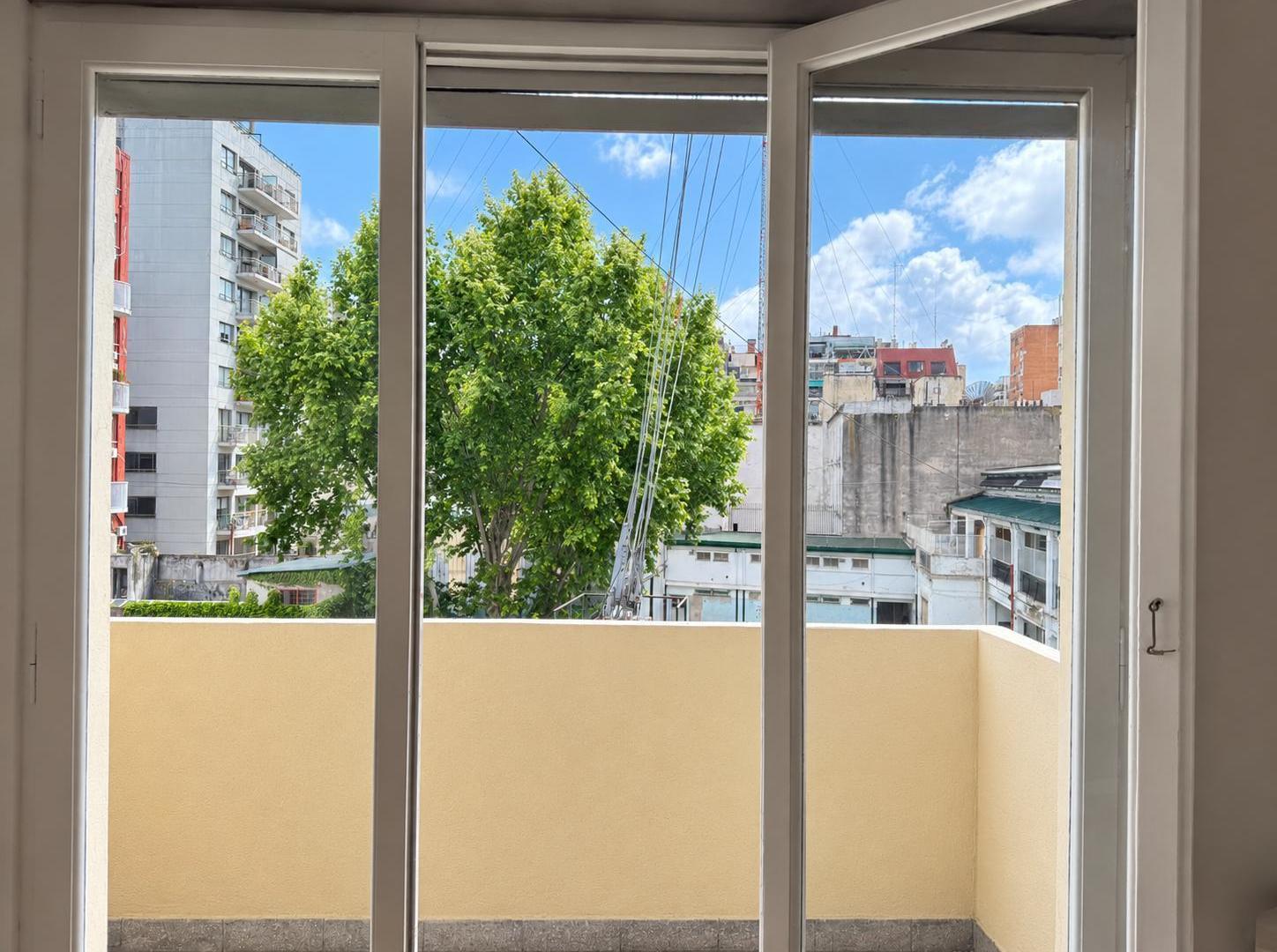 Foto de VENTA DEPARTAMENTO DE 3 AMBIENTES CON BALCÓN, imagen 4