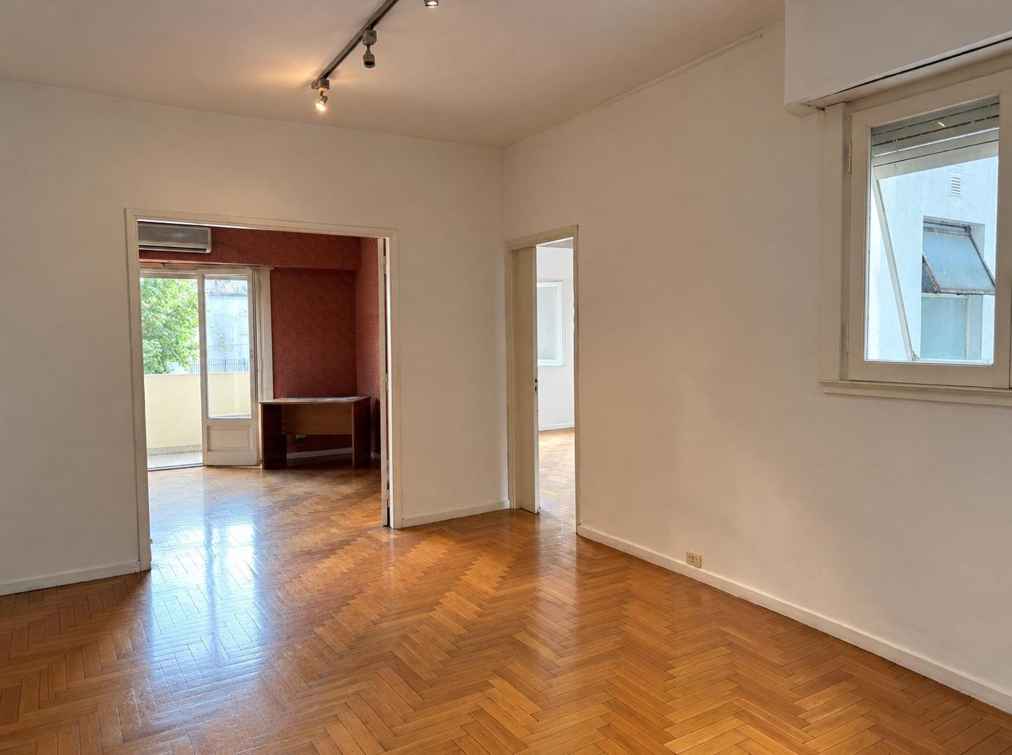Foto de VENTA DEPARTAMENTO DE 3 AMBIENTES CON BALCÓN, imagen 2