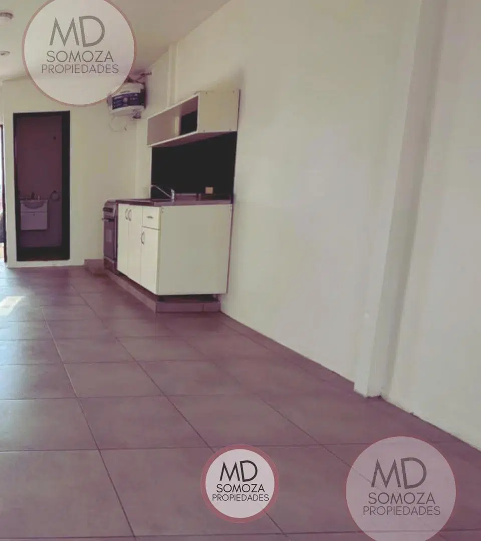 ALQUILER MONOAMB CON BALCÓN EN BERNAL ideal estudiantes / a pasos de la UNQ 4