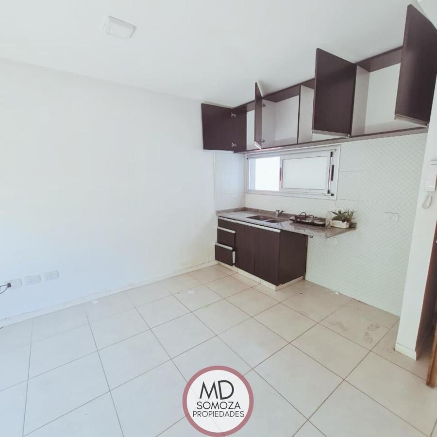 Foto de ALQUILER Y/O VENTA DEPTO DUPLEX 2 AMB EN BERNAL CENTRO., imagen 2