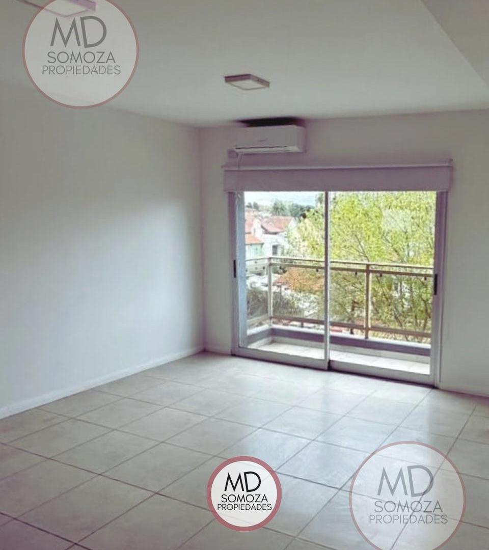 Foto de Impecable 2 Ambientes en Bernal Centro – Doble Balcón, imagen 1
