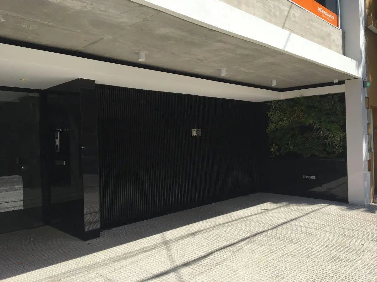 Alquier Oficina de Categoria en Semipiso Ubicado en Saavedra con 2 cocheras y patio. 4