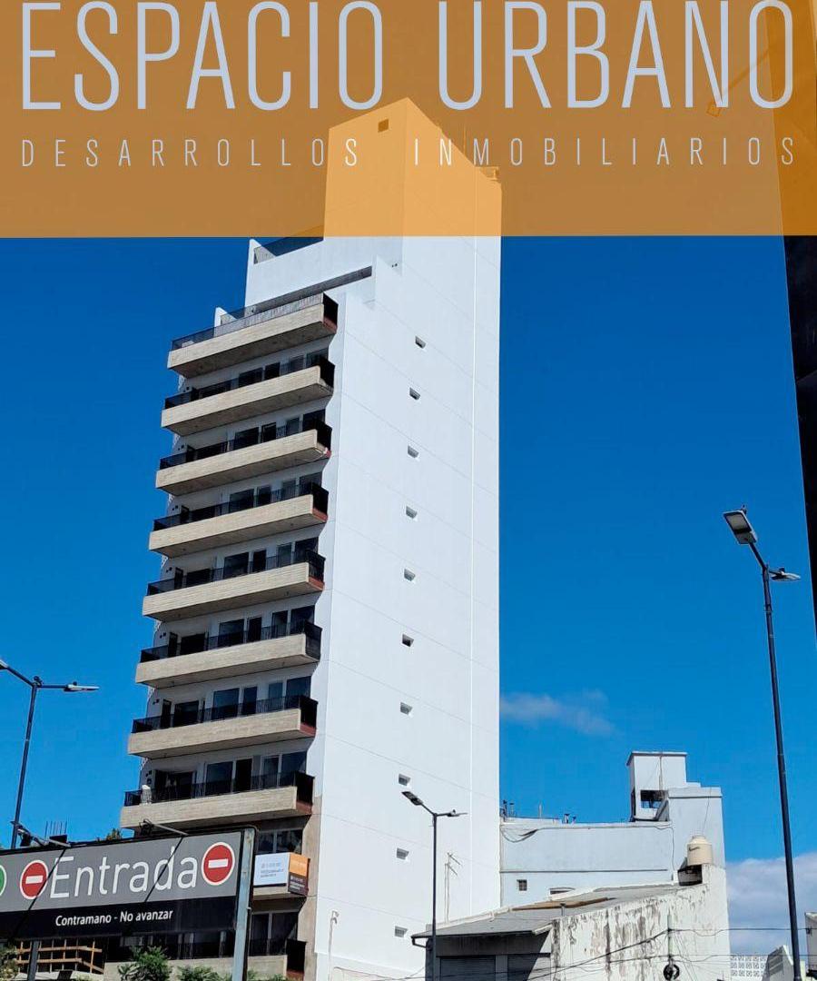 Amplio 3 Ambientes piso 11 - Orientación Norte - Gran balcon aterrazado con cochera cubierta