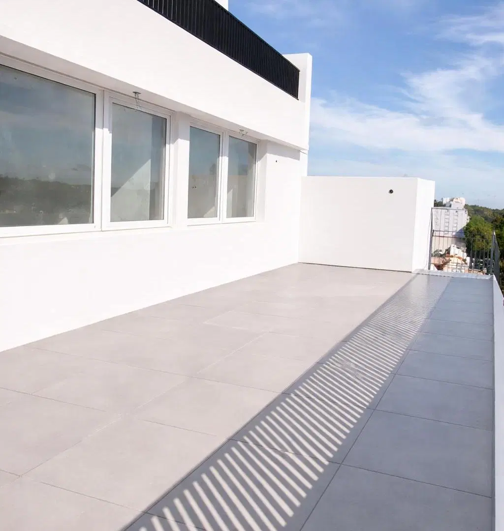 Amplio 3 Ambientes piso 11 - Orientación Norte - Gran balcon aterrazado con cochera cubierta 4