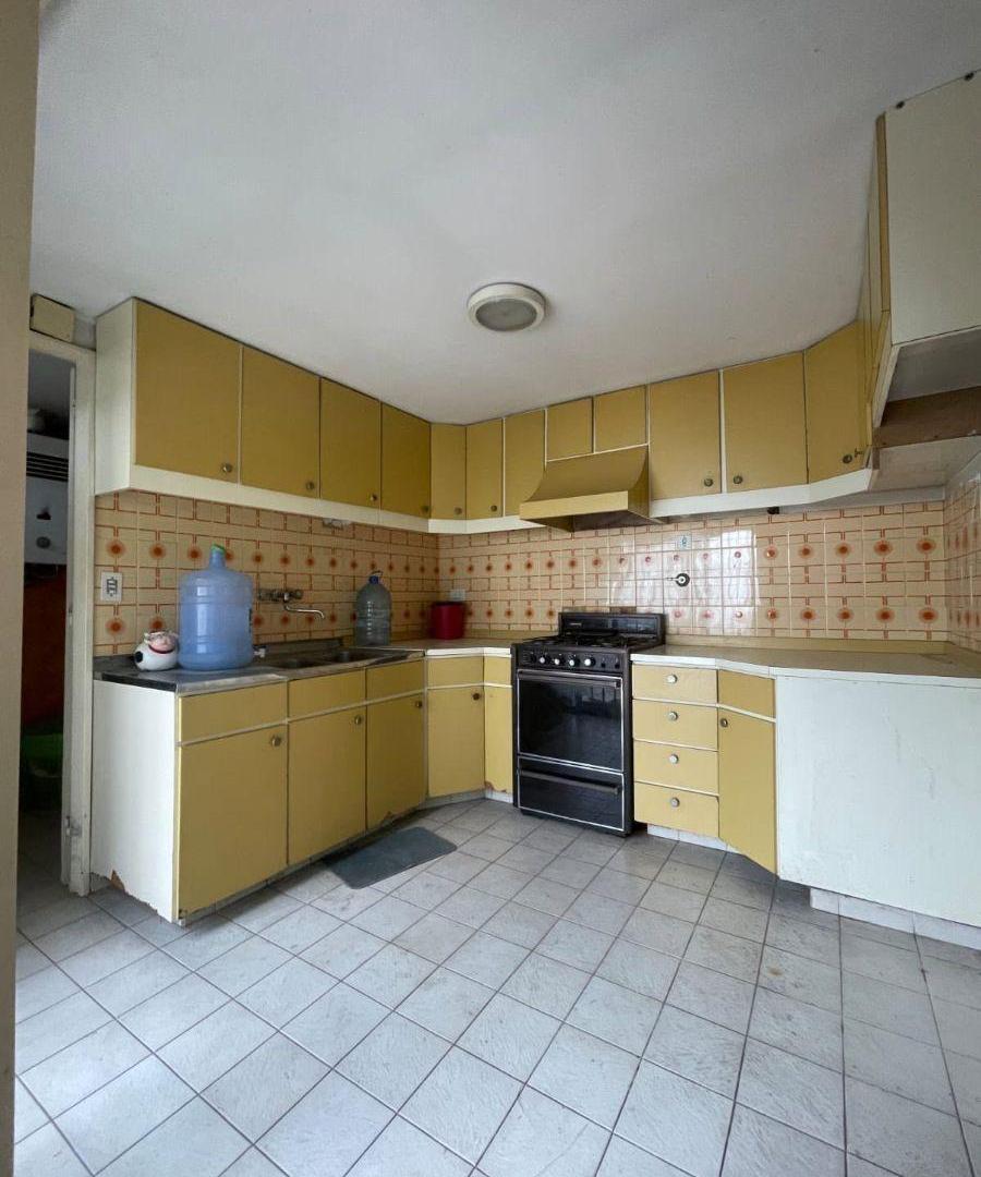 Foto de CASA A REFACCIONAR CENTRICA, imagen 2