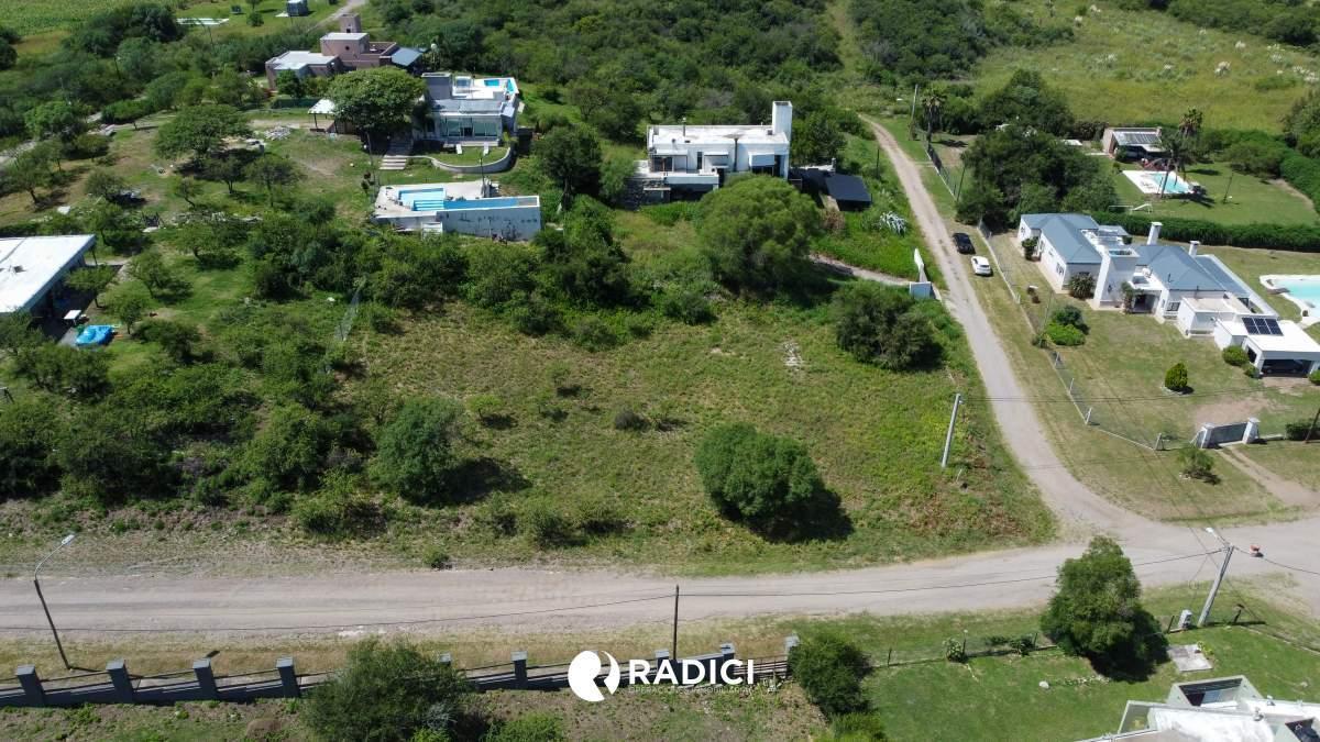 Venta Gran Lote con Inmejorable Vista a Las Sierras en Barrio Cuatro Vientos! Lo Vemos 2
