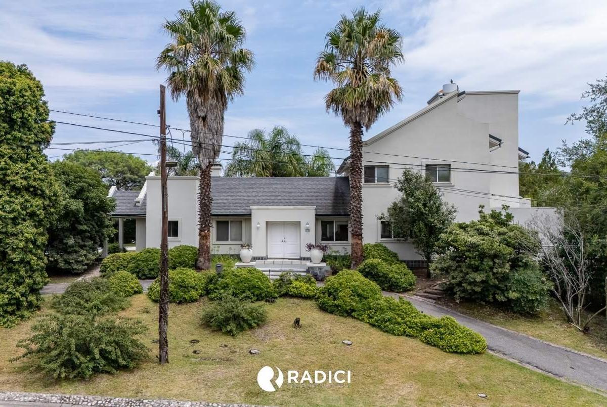 Venta de Inmejorable Casa - Tu Oportunidad de Vivir en Las Delicias! La Vamos a Conocer? 2