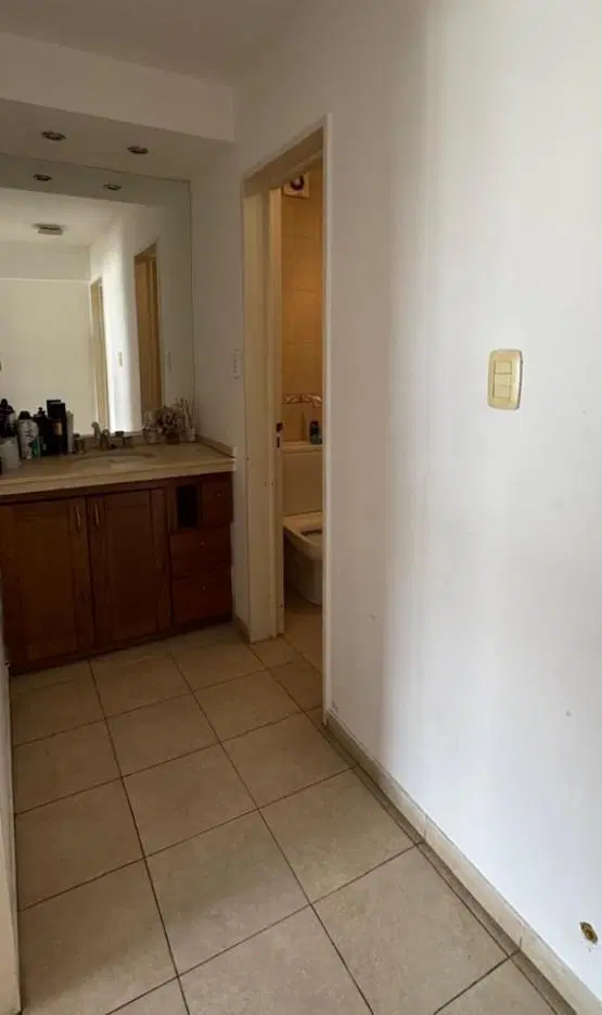 VENTA GRAN DEPARTAMENTO DE 2 DORMITORIOS EN GRAL PAZ!!! EXCELENTE UBICACION! NO LO PIERDAS!! 3