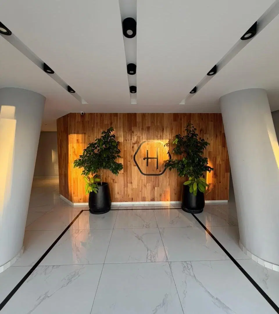 VENTA DE DEPARTAMENTO PREMIUM EN HARMONIE CHATEAU CON VISTA A LAS SIERRAS Y COCHERA 5