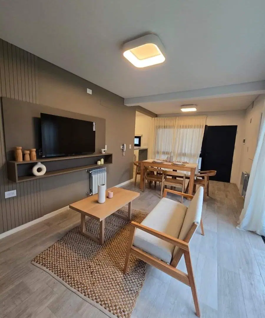 VENTA DUPLEX DE 3 DORMITORIOS EN BARRIO NUEVO POETA LUGONES!! NO DEJES PASAR ESTA OPORTUNIDAD! 2