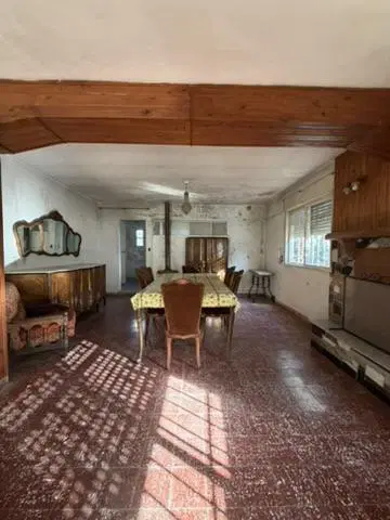 SE VENDE CASA  DEPTOS EN HOUSING CERRADO A METROS DE LA E53 !! IDEAL INVERSORES! 4