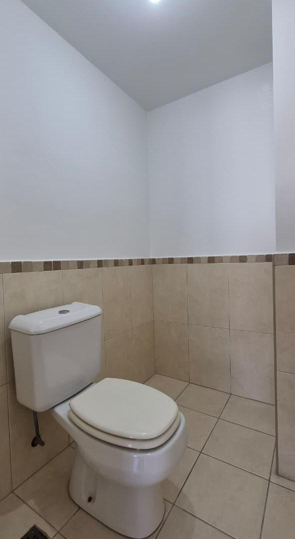 Foto de SE VENDE EXCLUSIVO DUPLEX DE 4 DORMITORIOS CON 2 BALCONES TERRAZAS, Y, imagen 5