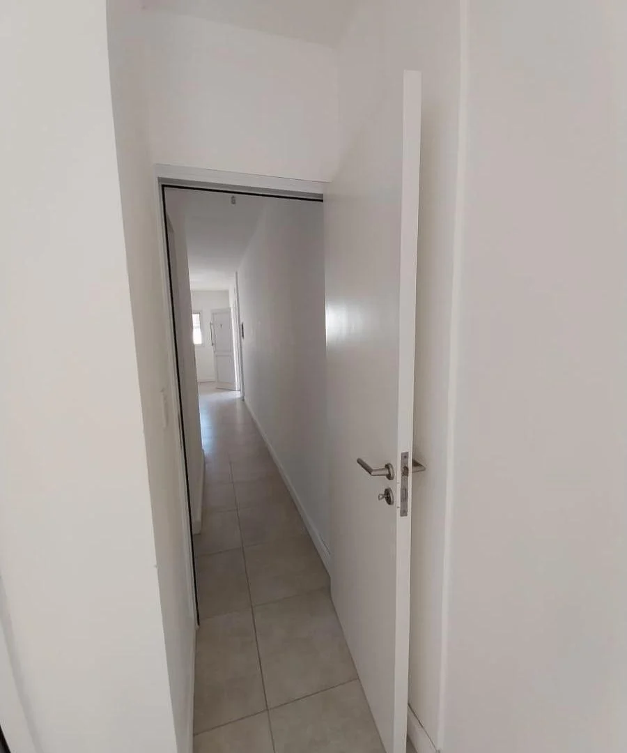 Foto de Alquiler de Departamento de 1 Dormitorio sobre la Independencia al 800, imagen 3