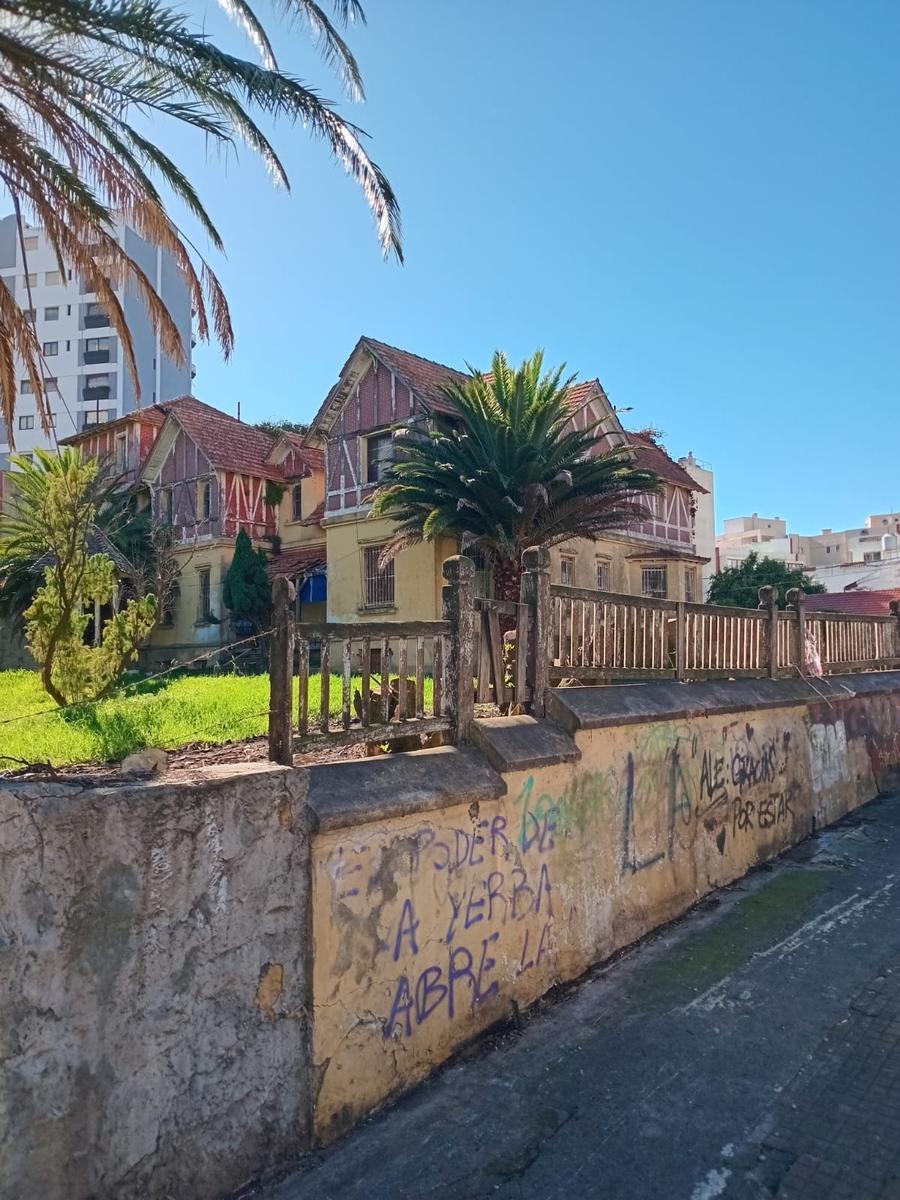 Casa en El Barrio La Perla 2