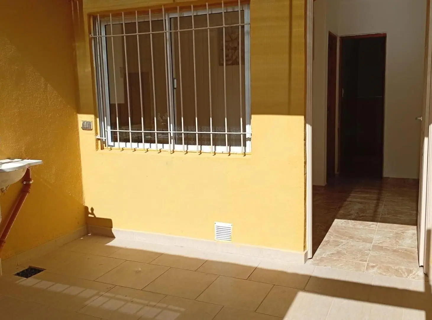 DPTO T CASA FONDO 3