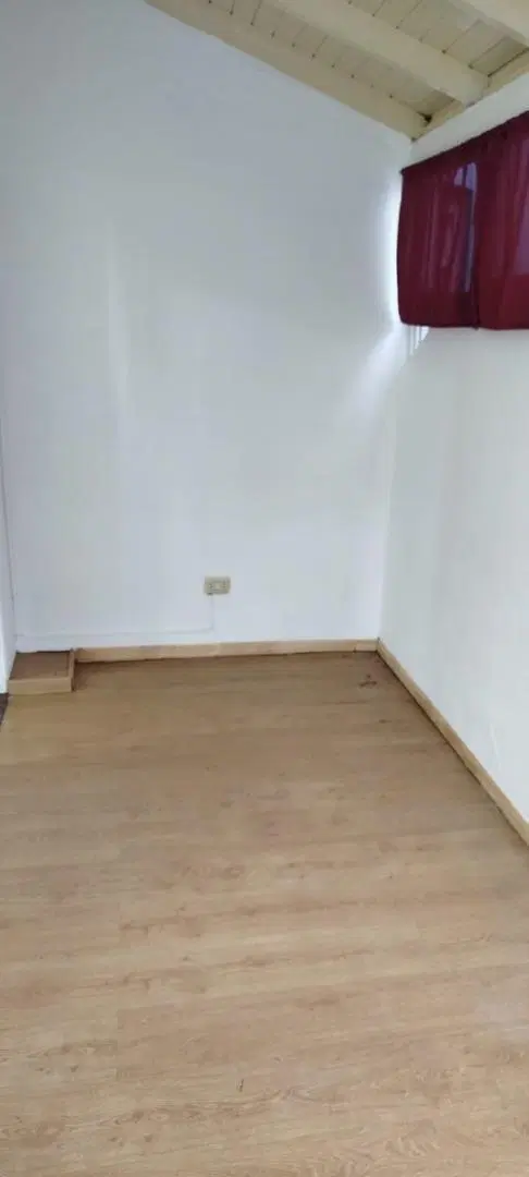 Dpto 2 amb. Al fte 2°piso ramos mejía centro 5