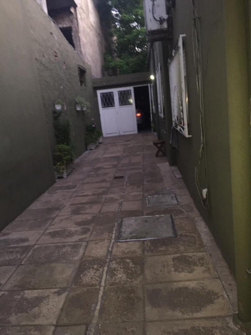 Foto de CASA 3 AMB. + DPTO 2 AMB. CIUDADELA, imagen 5