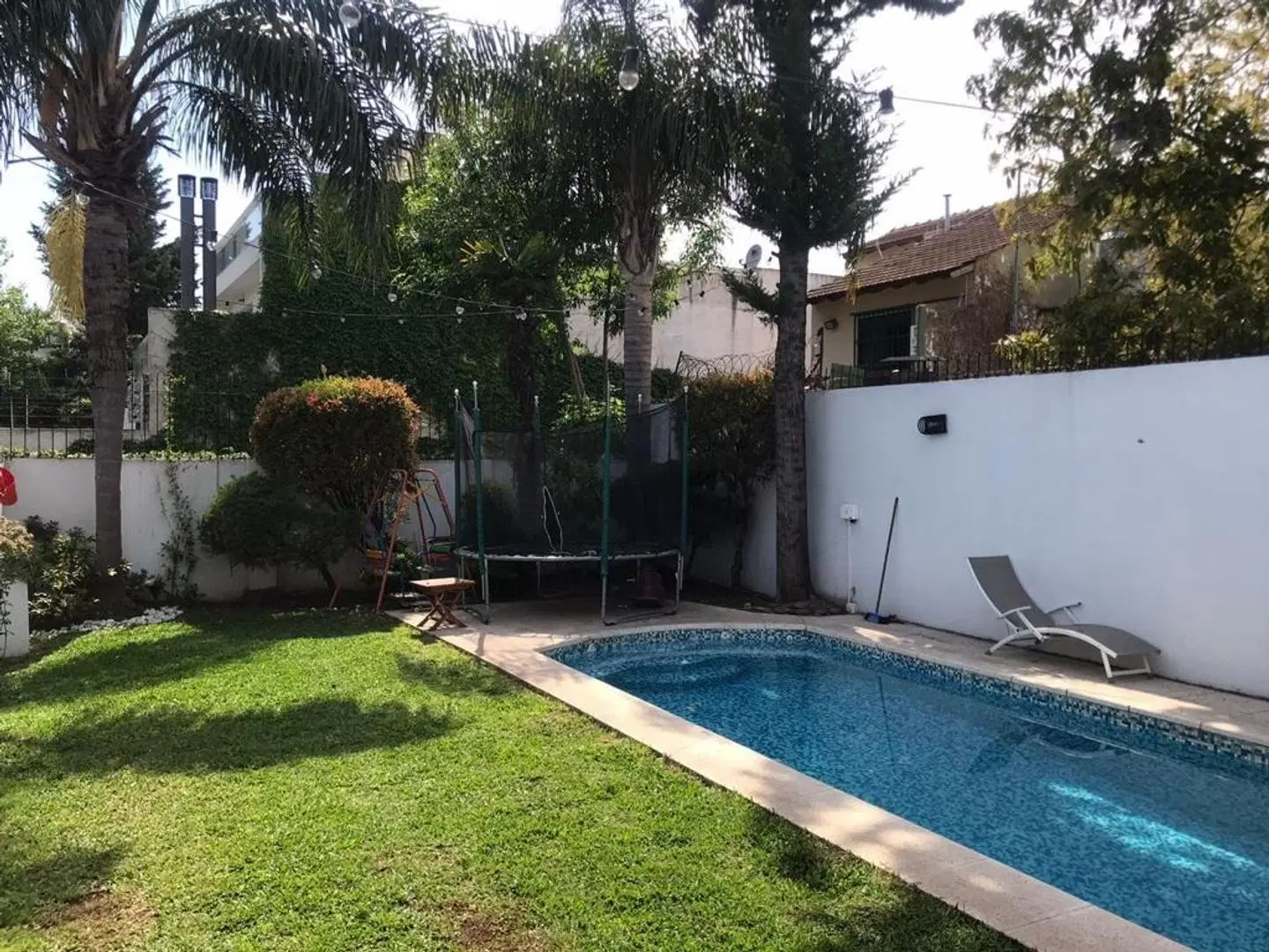 CHALET 5 AMB. HAEDO CHICO 4