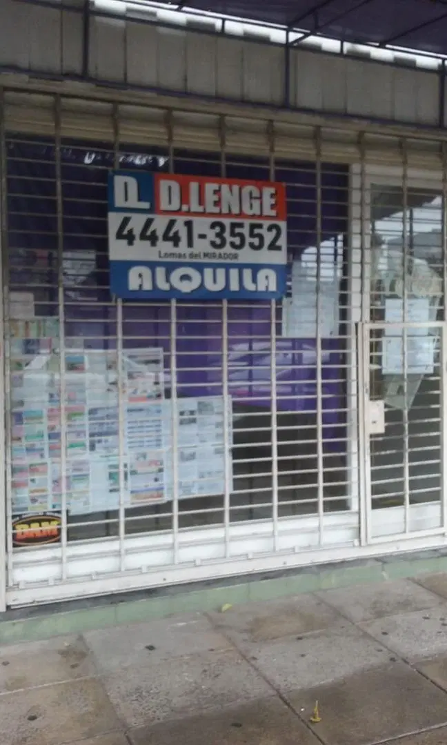 LOCAL CON ENTREPISO EXCELENTE UBICACION, MTS DE IMP. AVENIDA 5