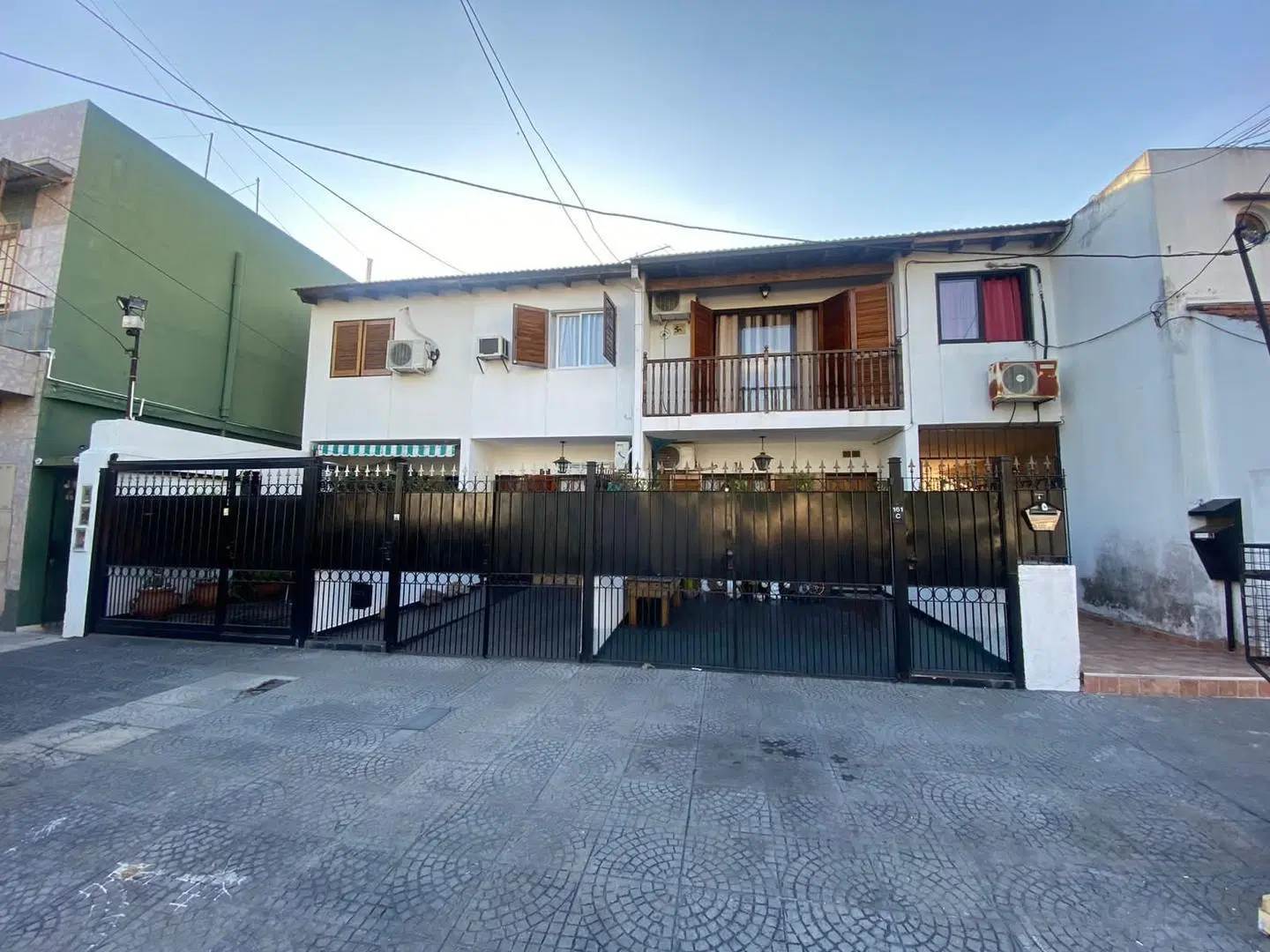 DUPLEX 2 AMB. LOMAS DEL MIRADOR 3