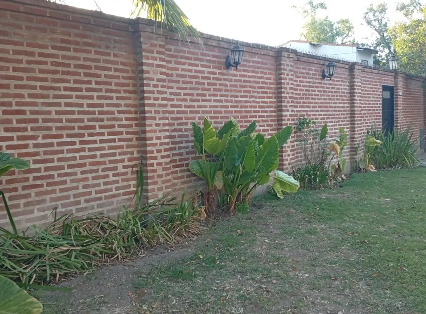 CASA 3 AMB. CON COCHERA VARIOS AUTOS 4