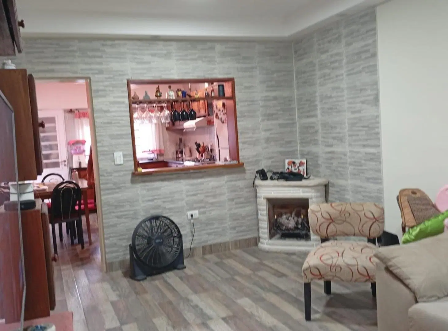 CASA 3 AMB. CON COCHERA VARIOS AUTOS 5