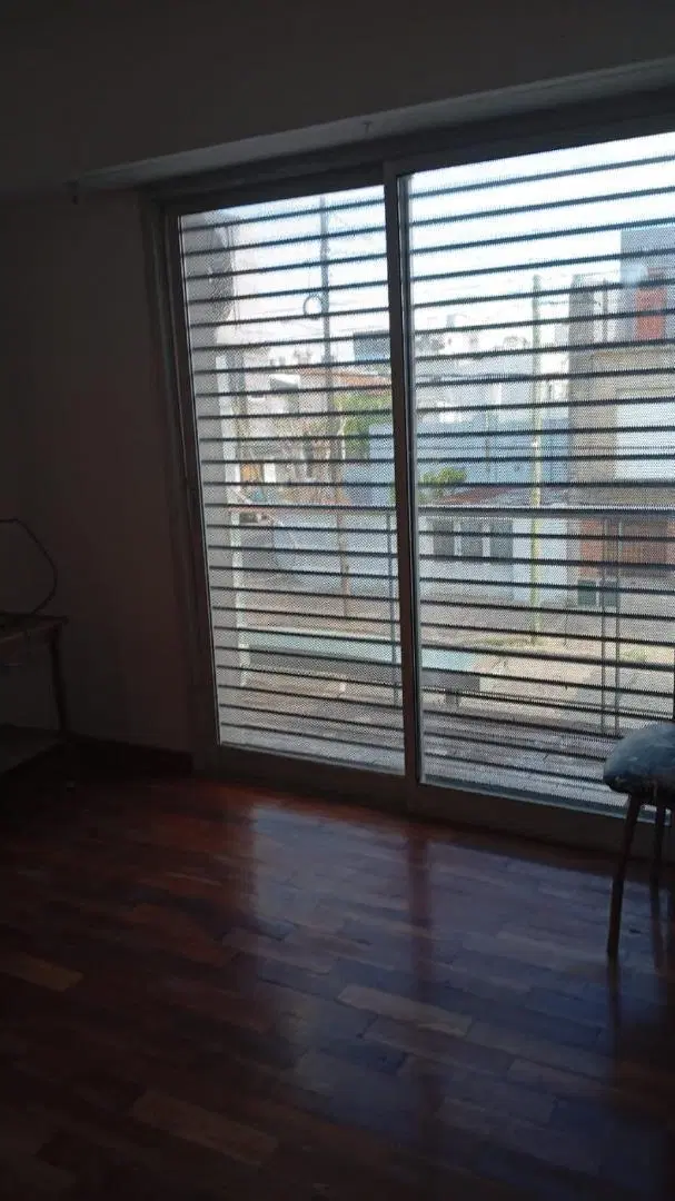 TRIPLEX CON COCHERA 8