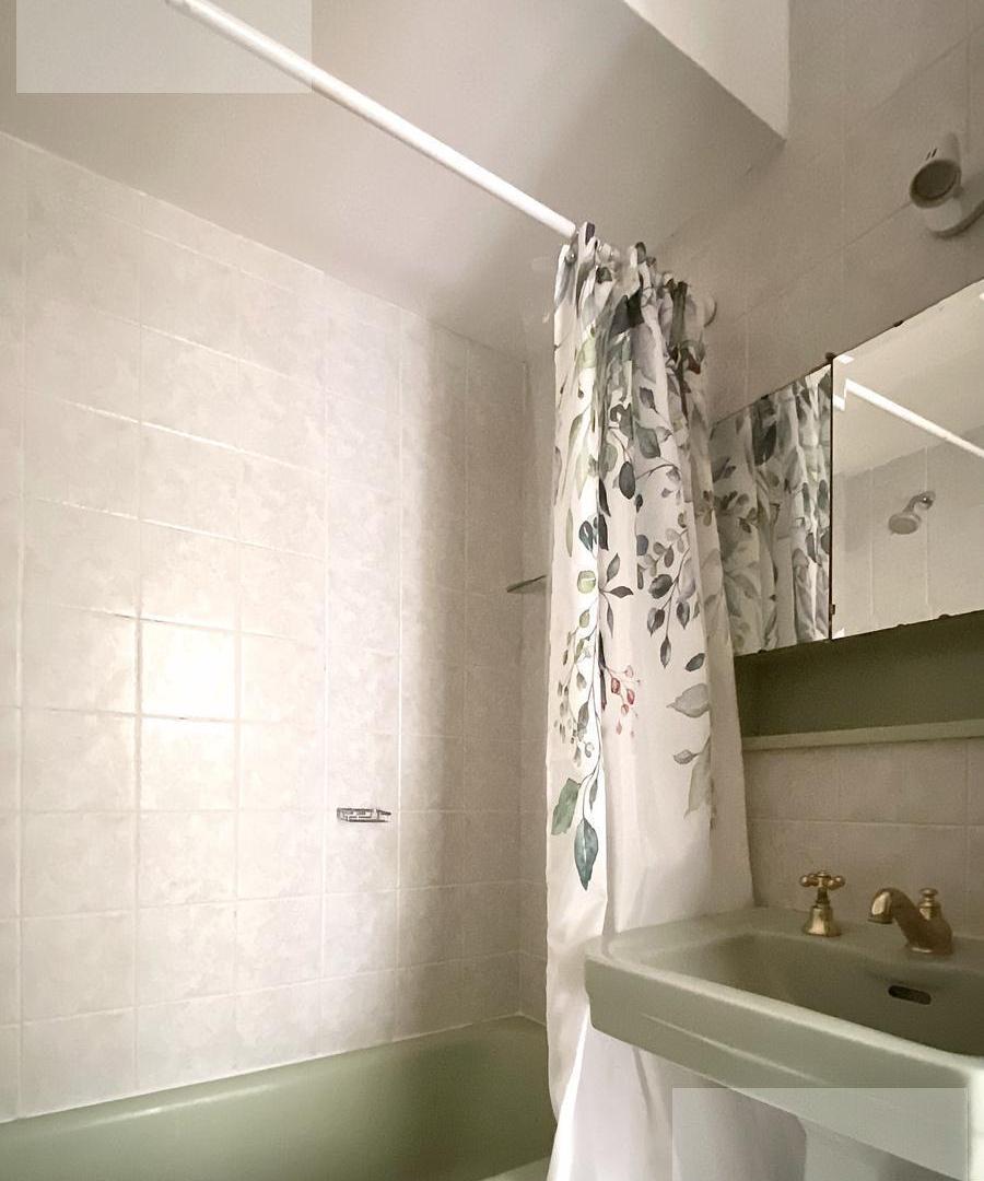 Foto de Alquiler-Departamento-1 Dorm.-Av. Alvear. Recoleta Prime Location and, imagen 3