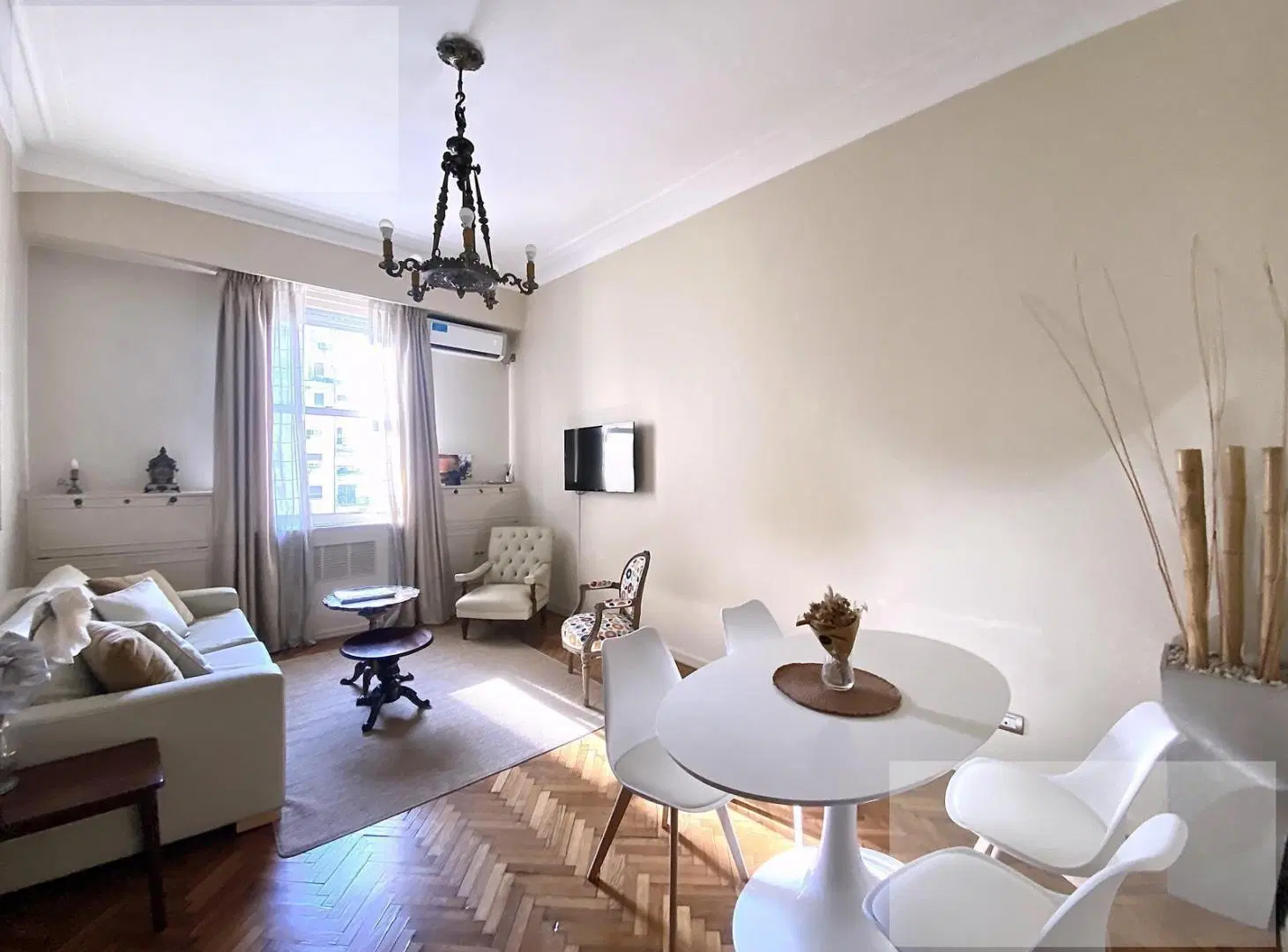 Alquiler-Departamento-1 Dorm.-Av. Alvear. Recoleta Prime Location and Building 4