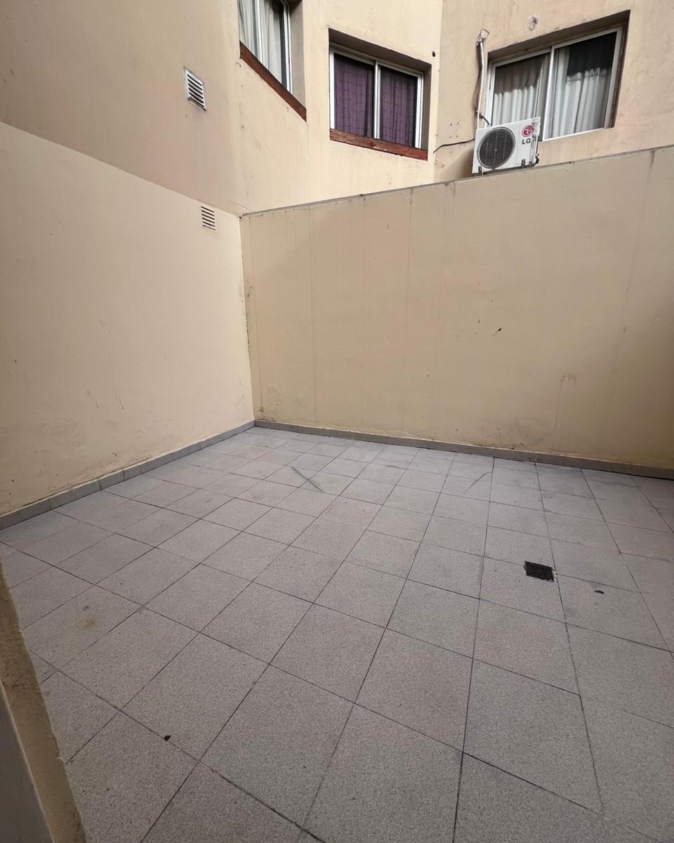Departamento 2 Dorm., Alberdi, Patio y Asador. 2