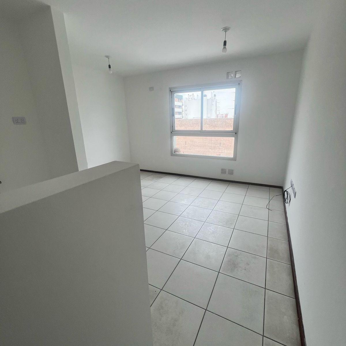 Oportunidad Amplio Loft Alto Alberdi! con Escritura! 4