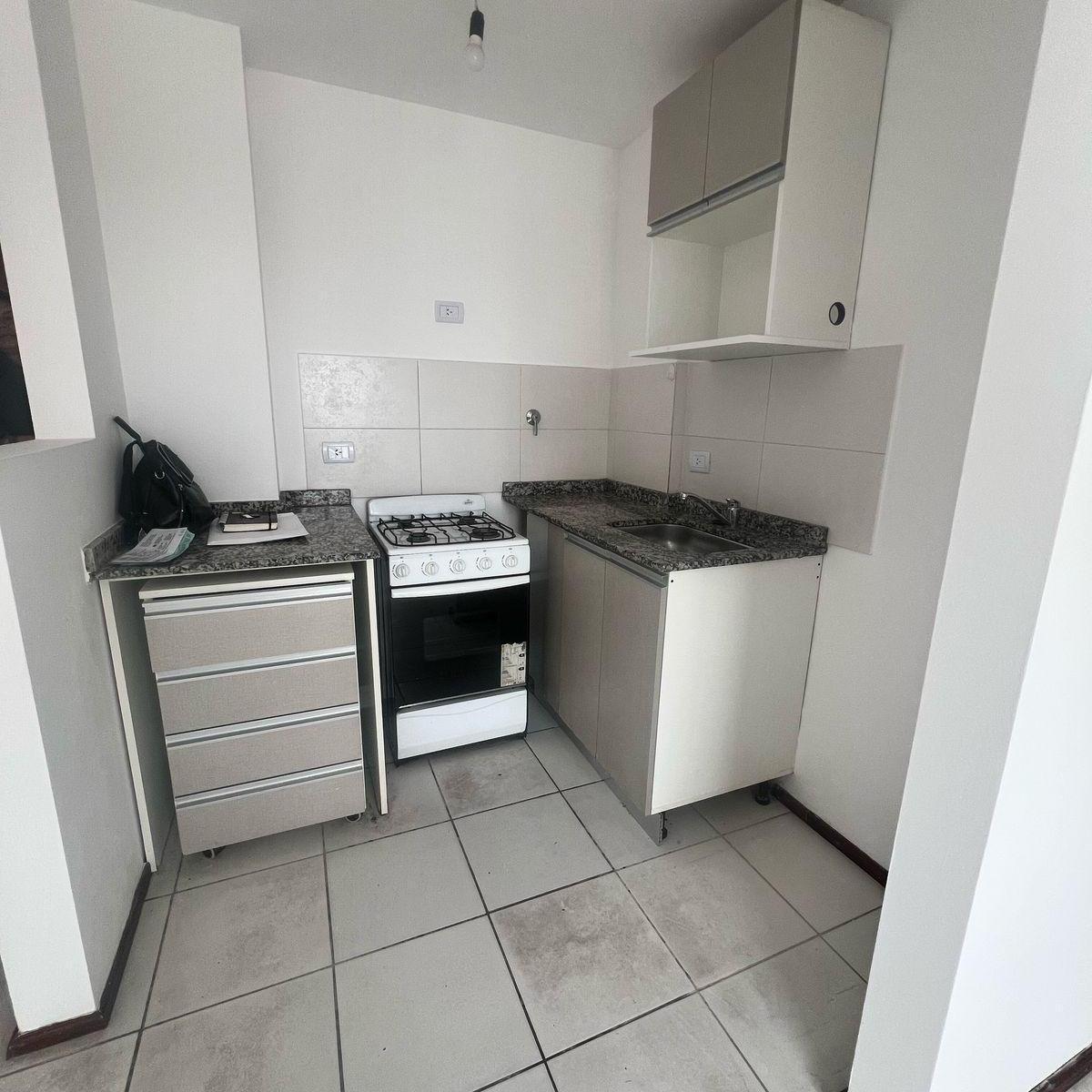 Oportunidad Amplio Loft Alto Alberdi! con Escritura! 3