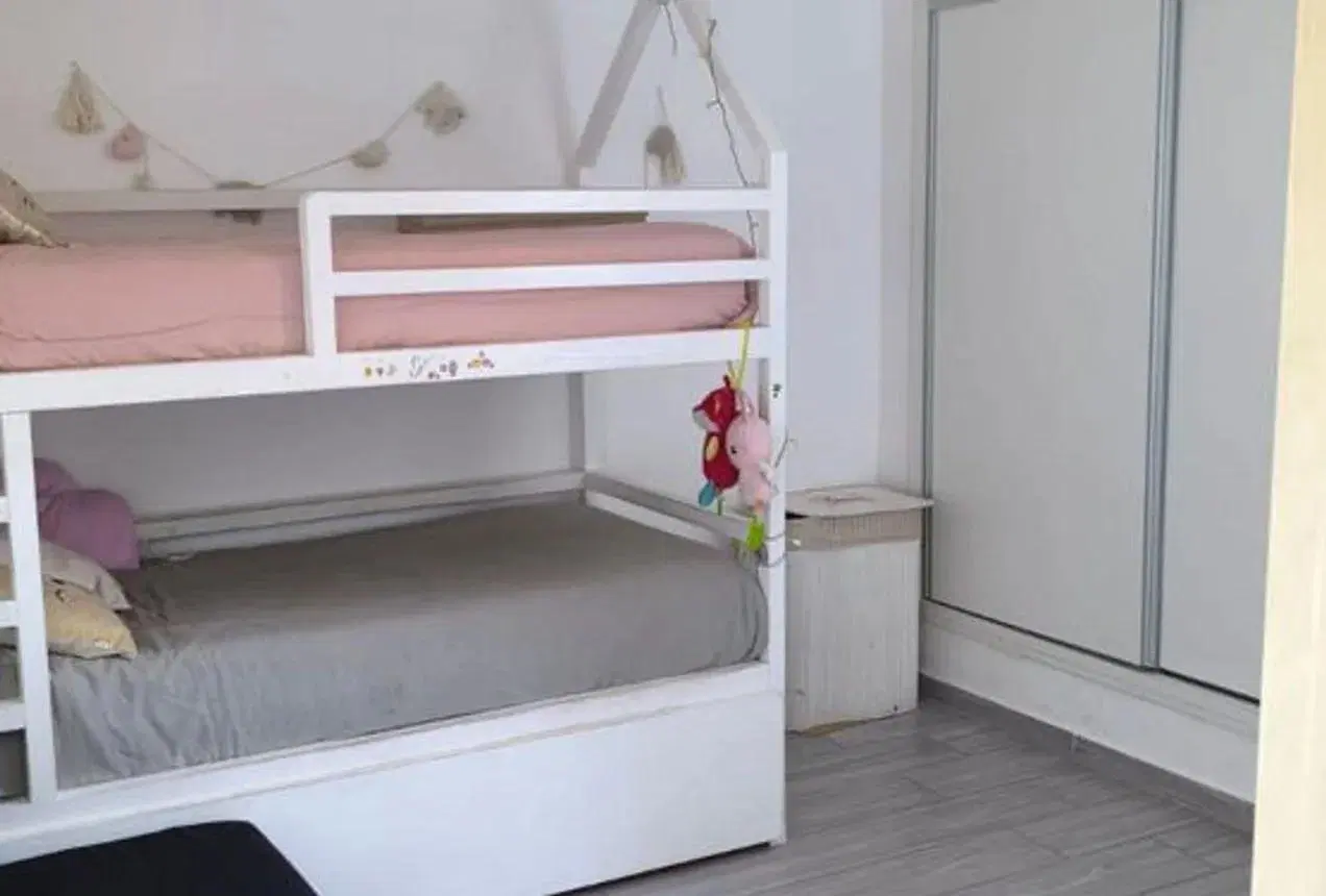 Dúplex De 4 Dormitorios Con Patio, Pileta Y Quincho En Urca Apto Crédito 4