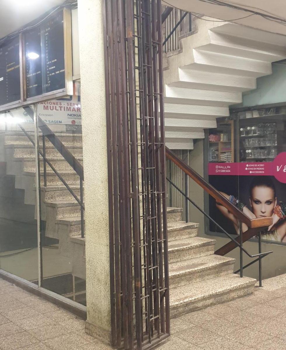 VENDO OFICINA EN ZONA CENTRO