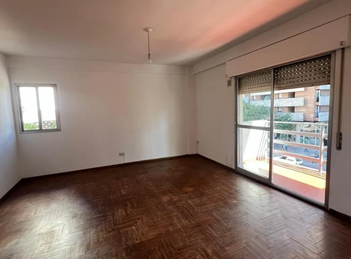 Alquilo departamento 3 dormitorios en zona centro  5